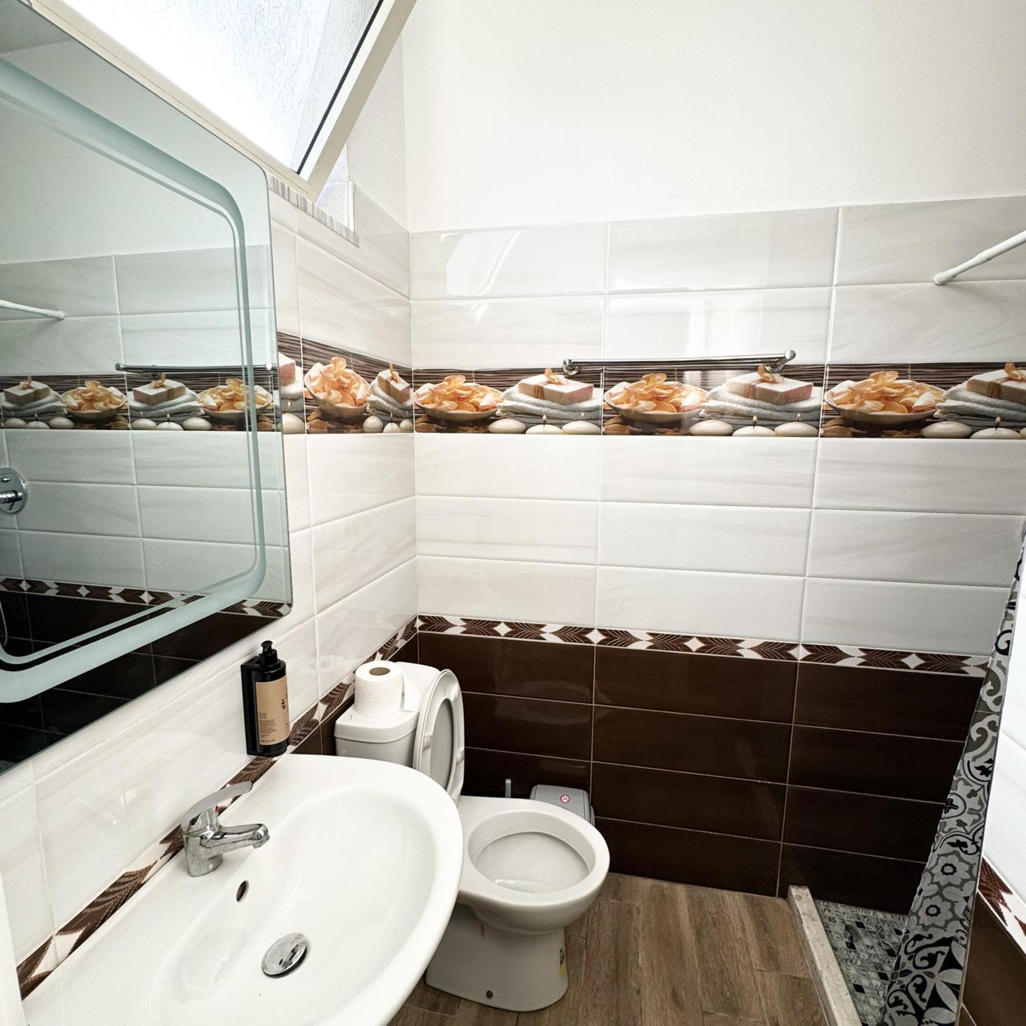 Shkodra Budget Hotel المظهر الخارجي الصورة